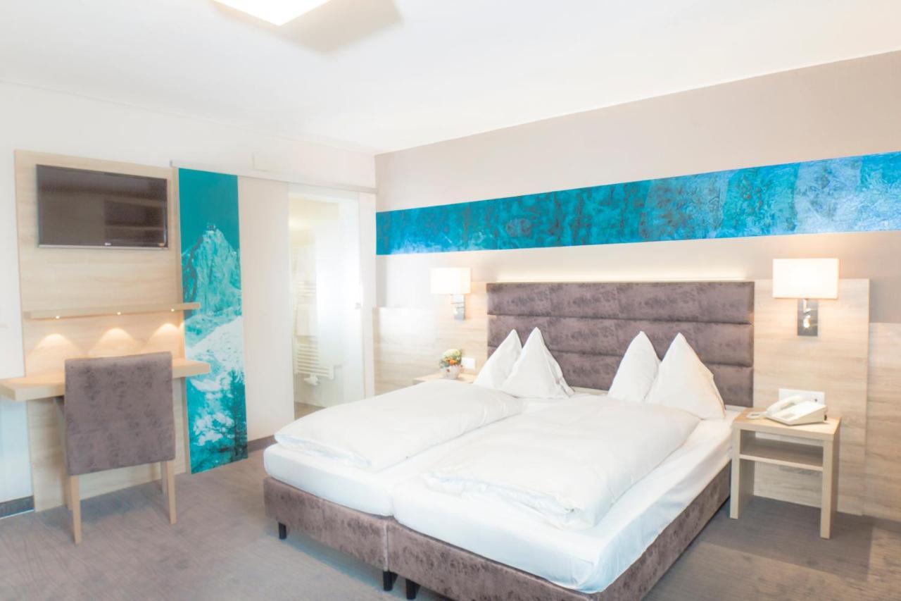 שלאדמינג Hotel Neue Post מראה חיצוני תמונה