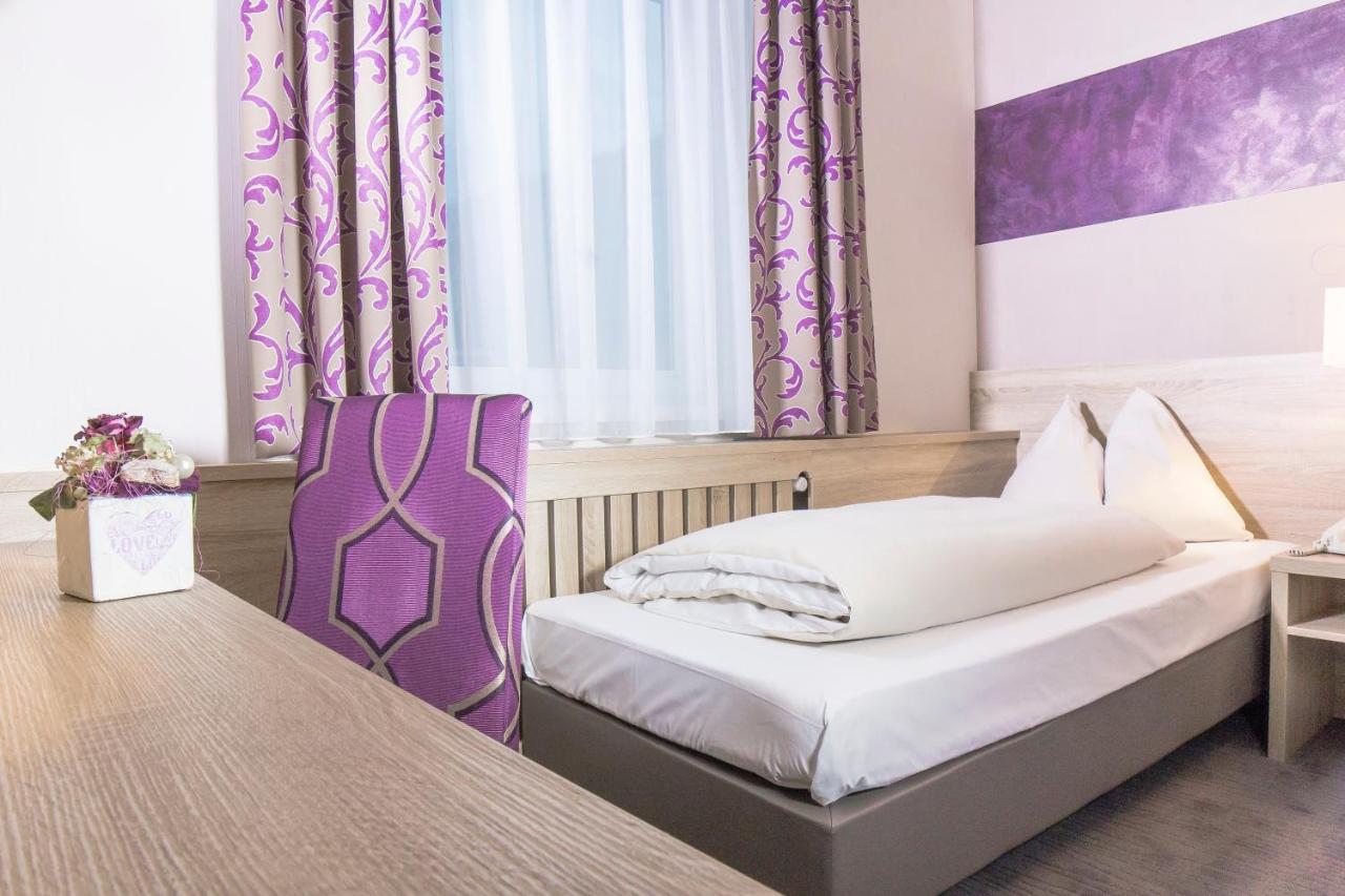 שלאדמינג Hotel Neue Post מראה חיצוני תמונה