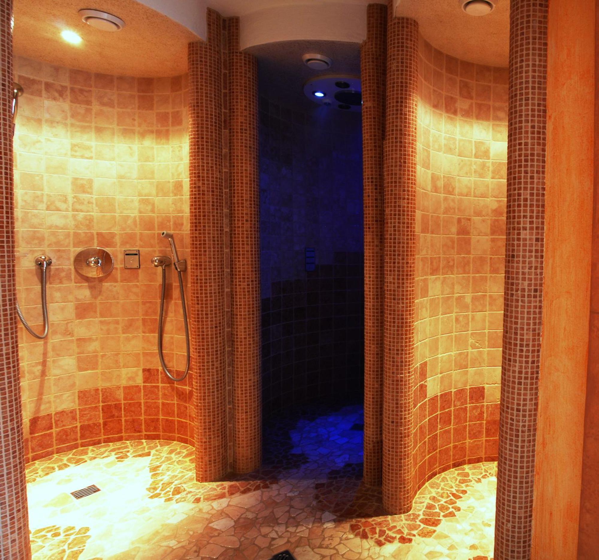 שלאדמינג Hotel Neue Post מראה חיצוני תמונה